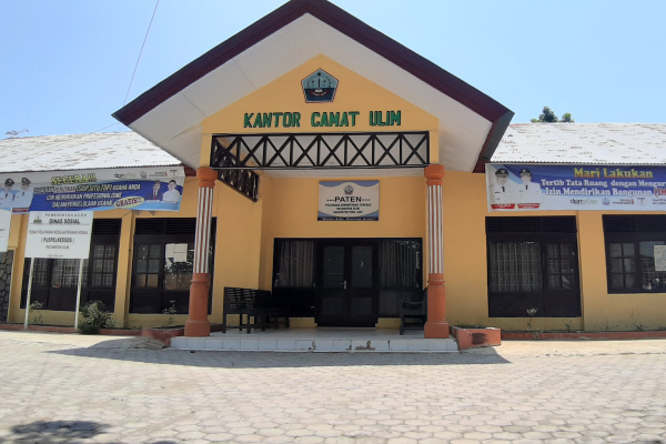 Kantor Camat Kecamatan Ulim